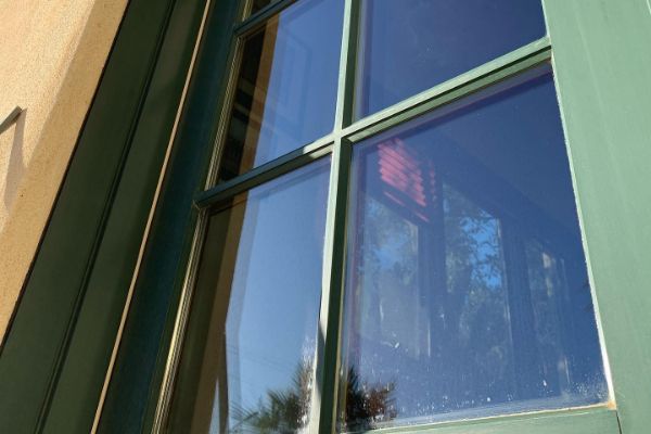How to Professionally Clean Windows